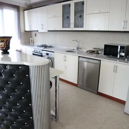 Toros 5 Lux Penthouse 3+1 * 알란야