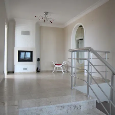 Toros 5 Lux Penthouse 3+1 아파트 알란야